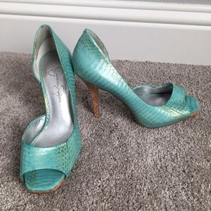 Jessica Simpson 4 inch stilettos Size 5 1/2